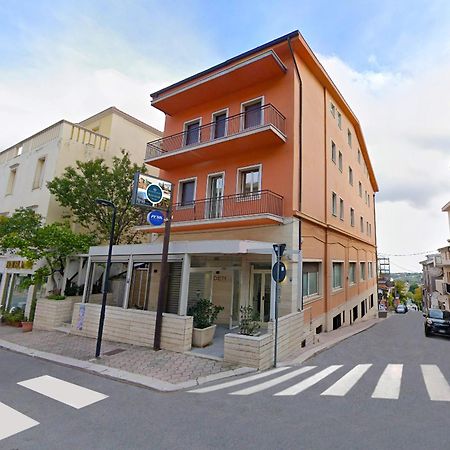 Hotel House Gargano San Giovanni Rotondo Exteriör bild
